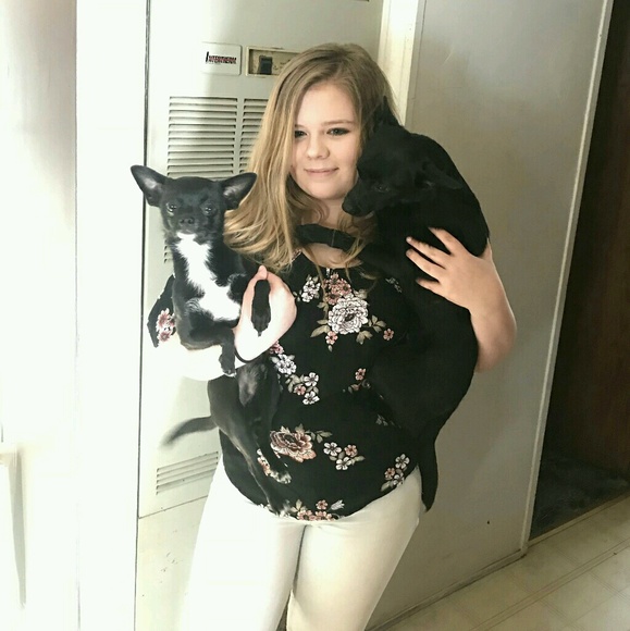 Meet your Posher, Mariah - Picture 1 of 1